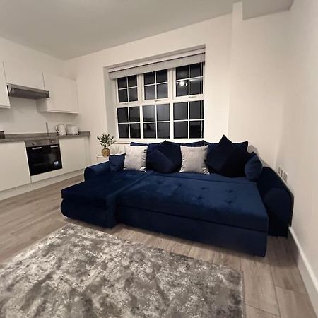 1 Bed High Quality Modern Flat Lägenhet Edgware Exteriör bild